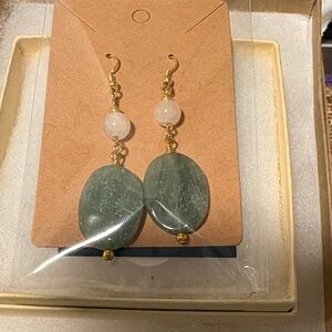 Chic Gold and Green Oval Earrings
